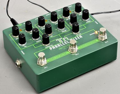 Electro-Harmonix-Tri-Parallel Mixer